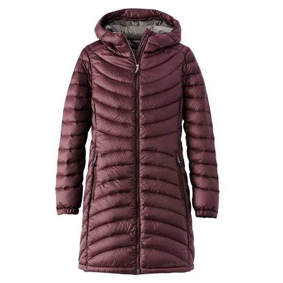 L.L. Bean Jackets & Blazers - LL Bean Women's Ultralight 850 Down Hooded Coat 3/4 Length Deep Plum Size Small